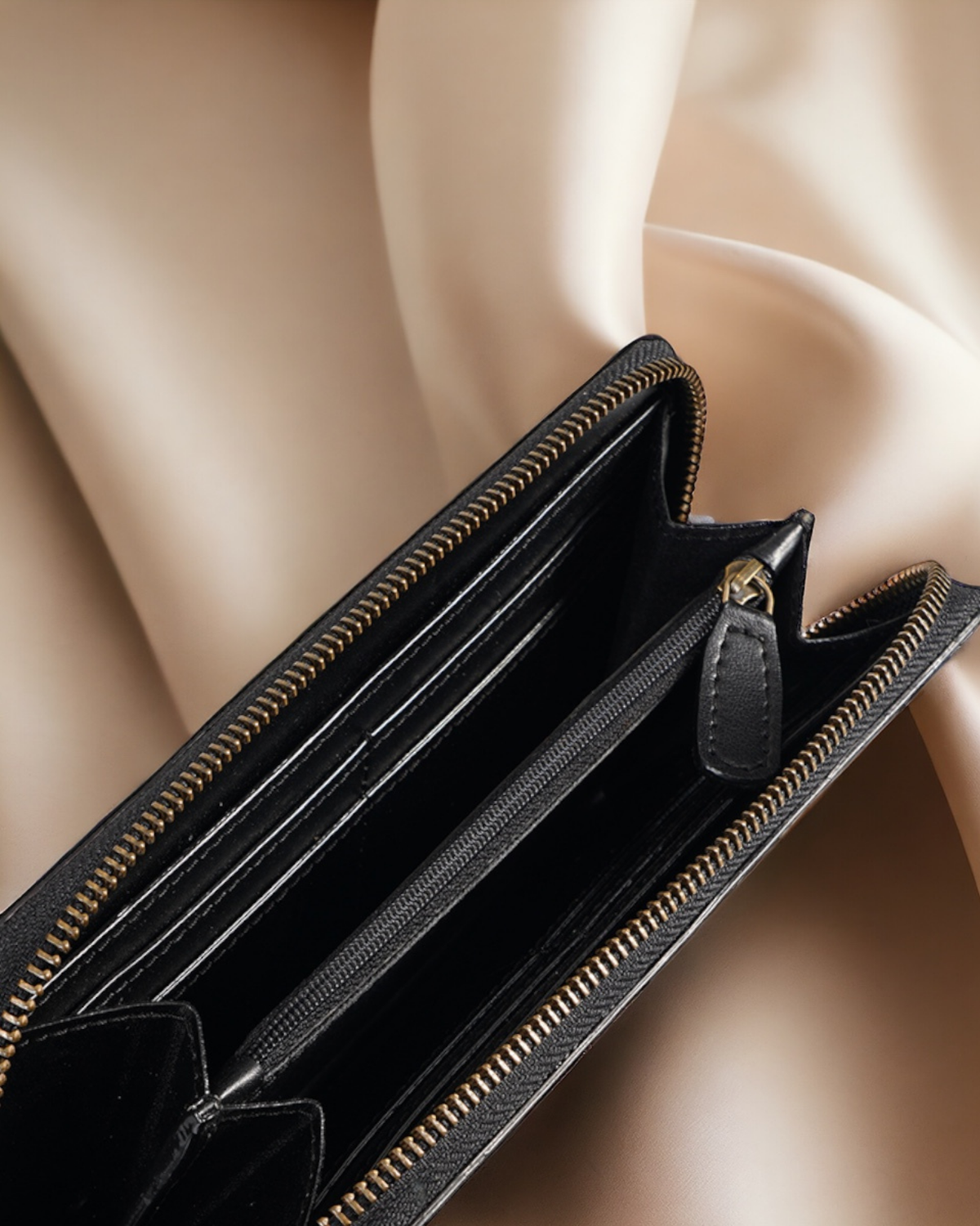 Kivik Long Zip Wallet